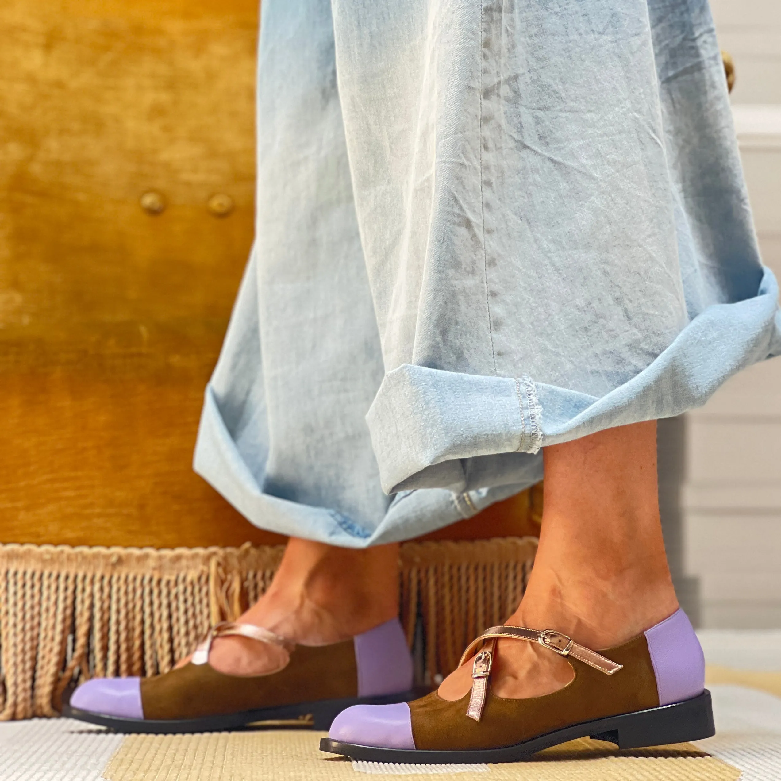 Meta Lilac scarpa derby bassa con borchie in lilla e verde artigianale toscana