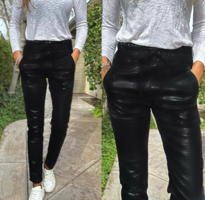 Shely Black Snake Pants
